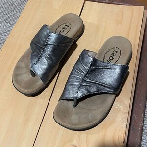 Taos Footwear Metallic Sandals